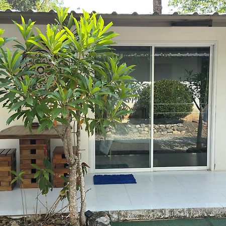 Mem Homestay チュンポーン エクステリア 写真